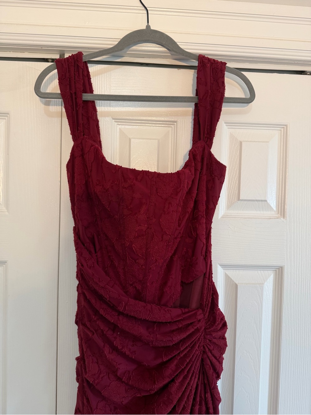 House of CB Cesca Wine Floral Lace Corset Maxi Dress Size Large - Picture 3 of 5